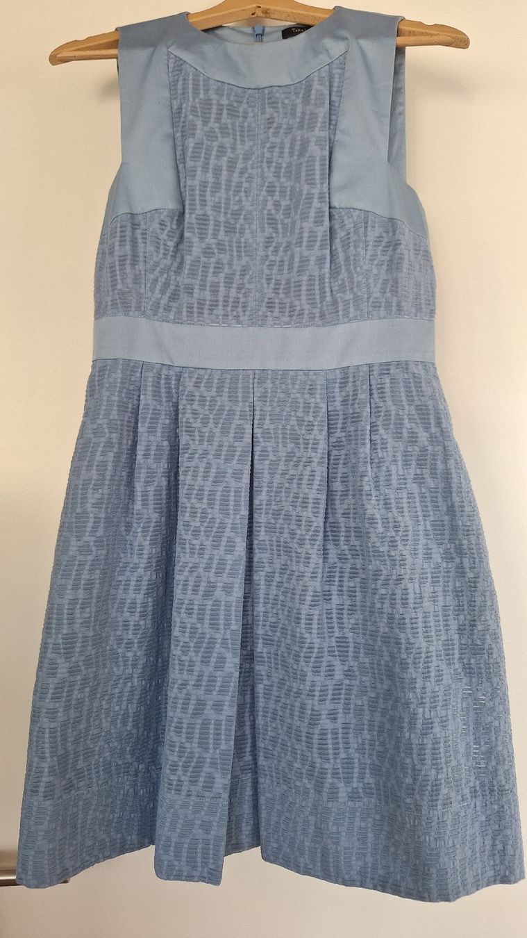 Tara Jarmon Vestiti: Tara Jarmon Kleid, hellblau, Gr. 36/38, elegant – Usato da Oberkulm venduto da kar_jgx9