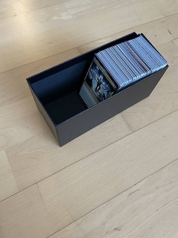 Spielzeuge: MTG Spiderman Karten + Box – Gebraucht aus Lommiswil von Secretnik 1