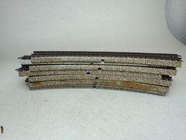 EN- Märklin 8 Stück gebogene Schiene
