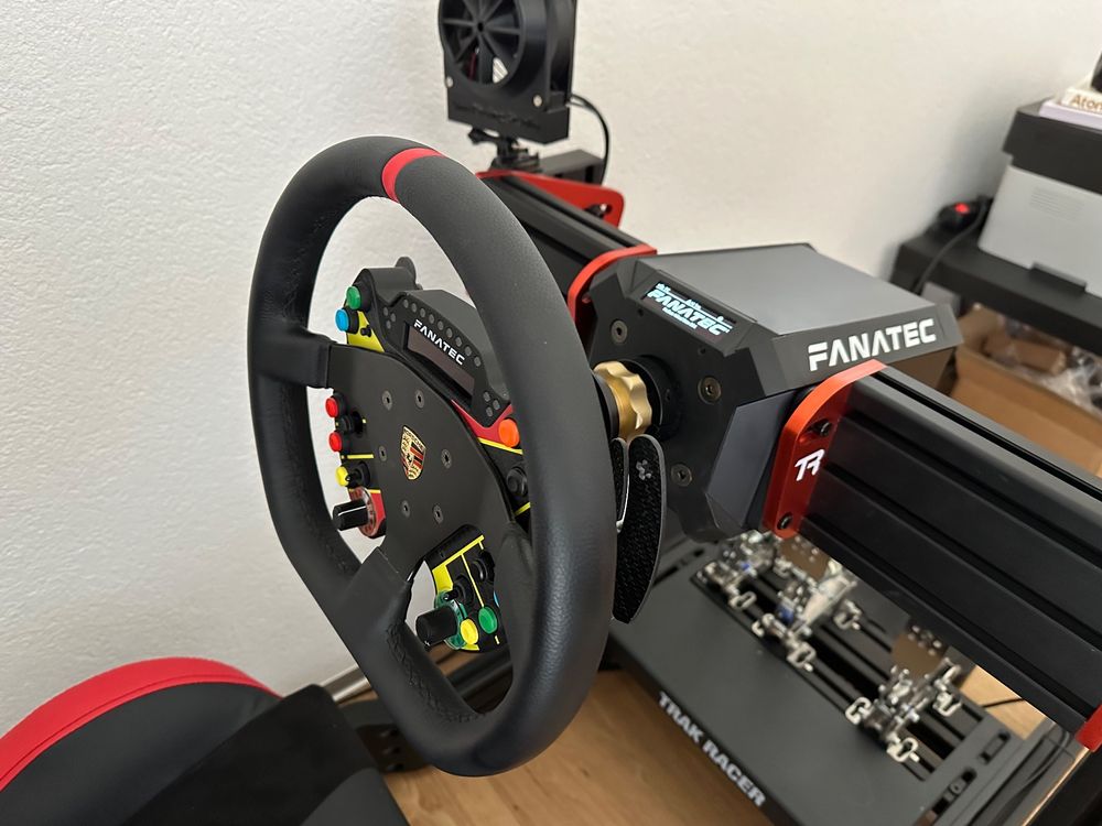 Fanatec Podium DD1 mit Porsche Podium Wheel Rim (Gebraucht) in Kaisten ...