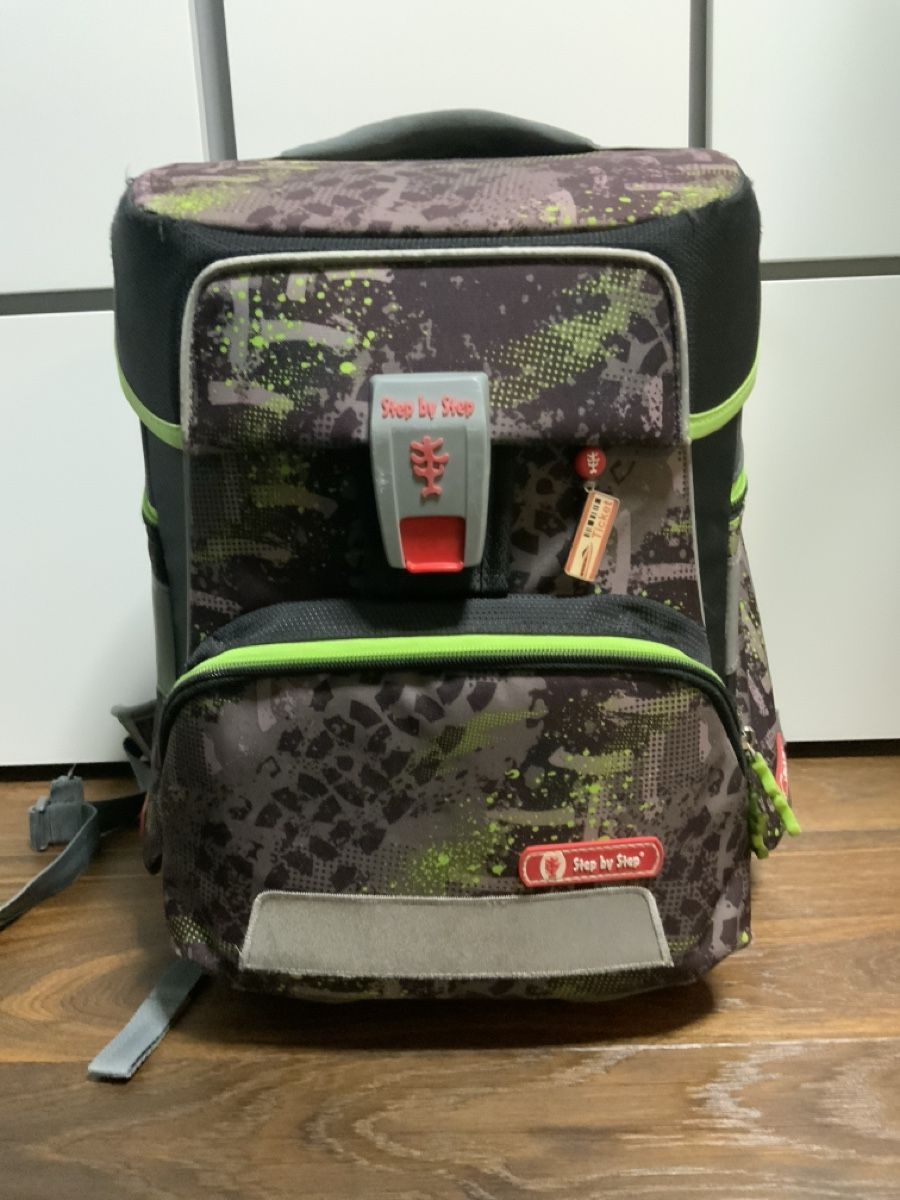 Step by Step Zaini: Schulranzen Set Step by Step mit Zubehör – Usato da Gossau SG venduto da HSch76