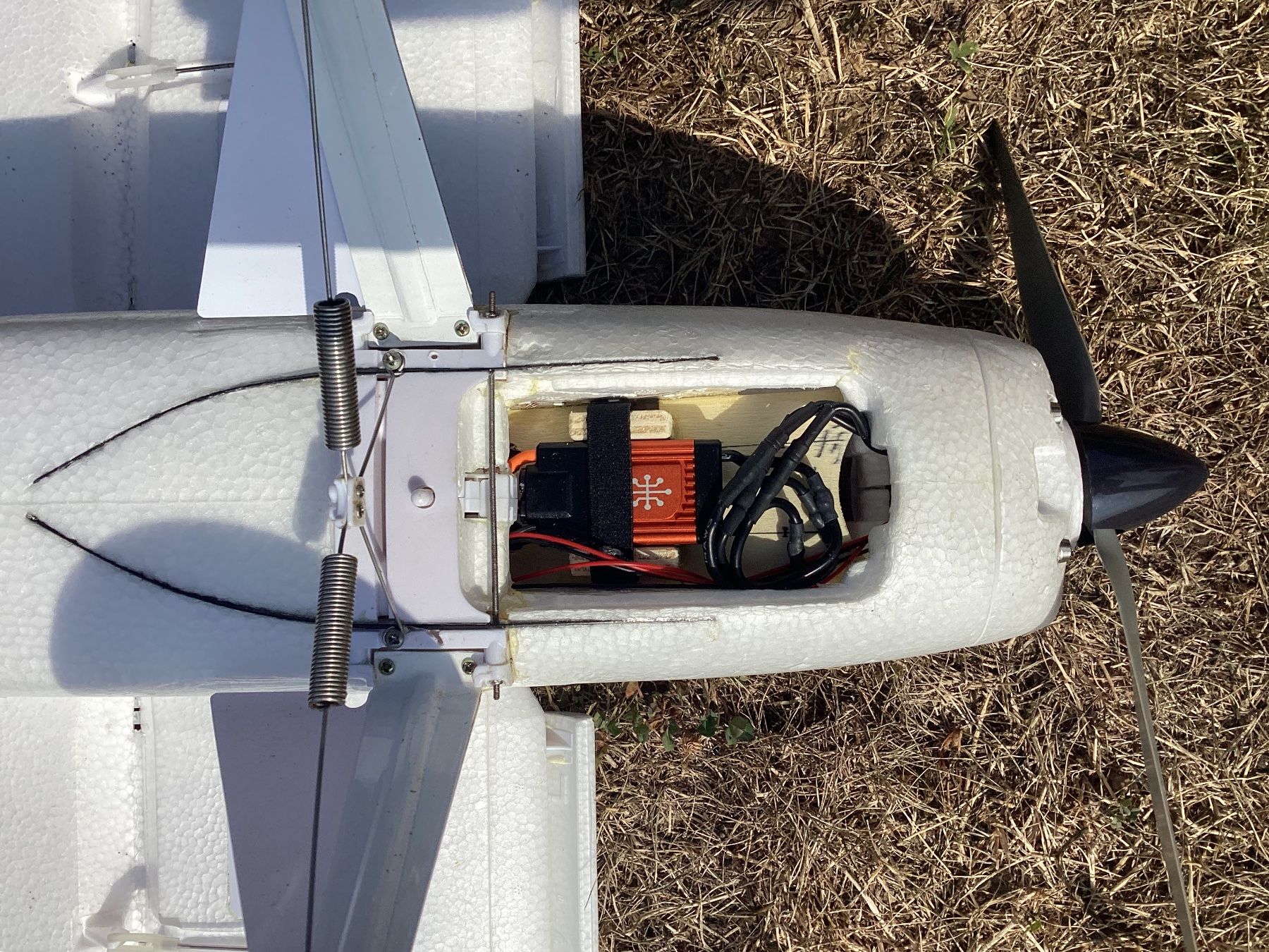 E-Flite RC Kits de montage: E-flite Night Timber X Modellflugzeug – D'occasion à Jegenstorf par Evolo 9