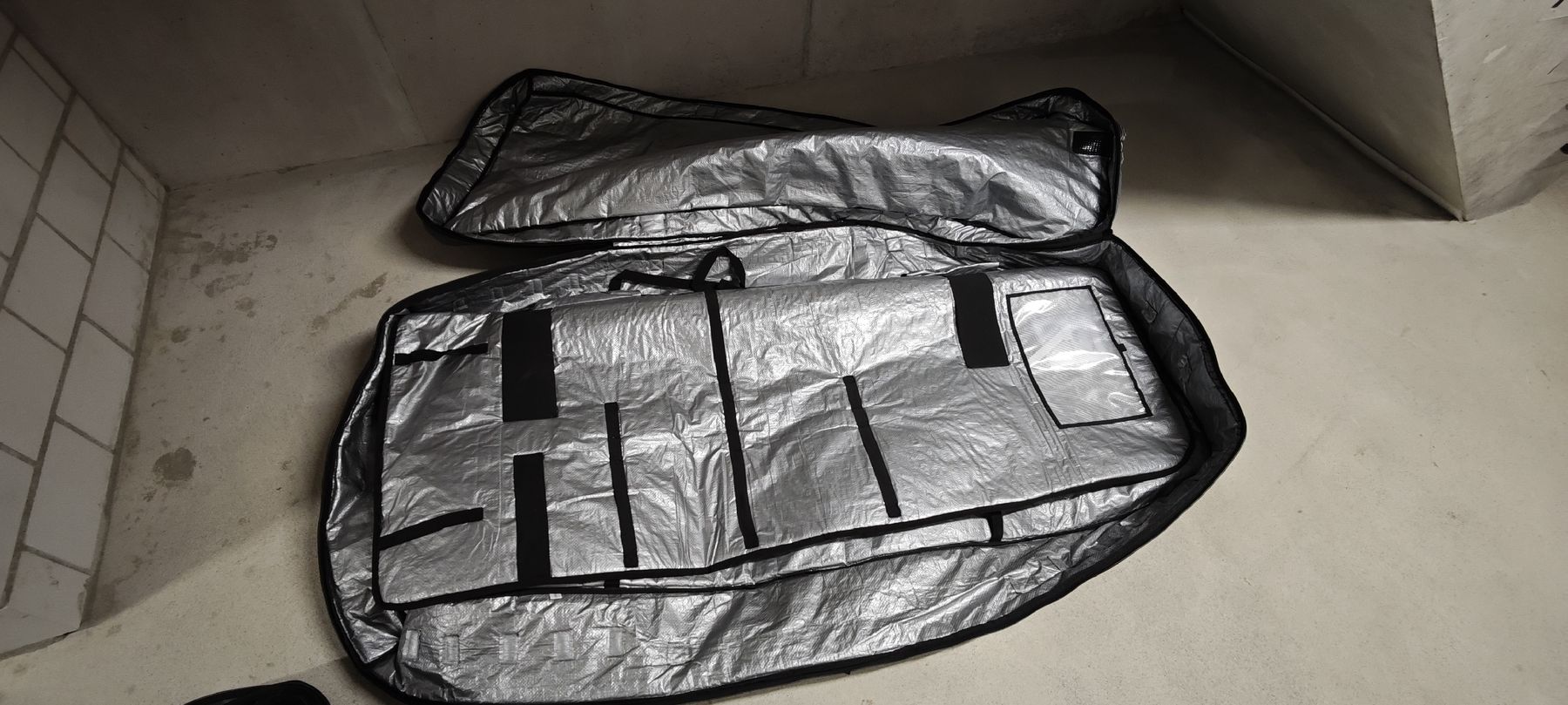 Tavole da surf e di nuoto: Wingfoil Doppel Boardbag Prolimit 175x75 cm – Usato da Oetwil am See venduto da mountaintosurf 1