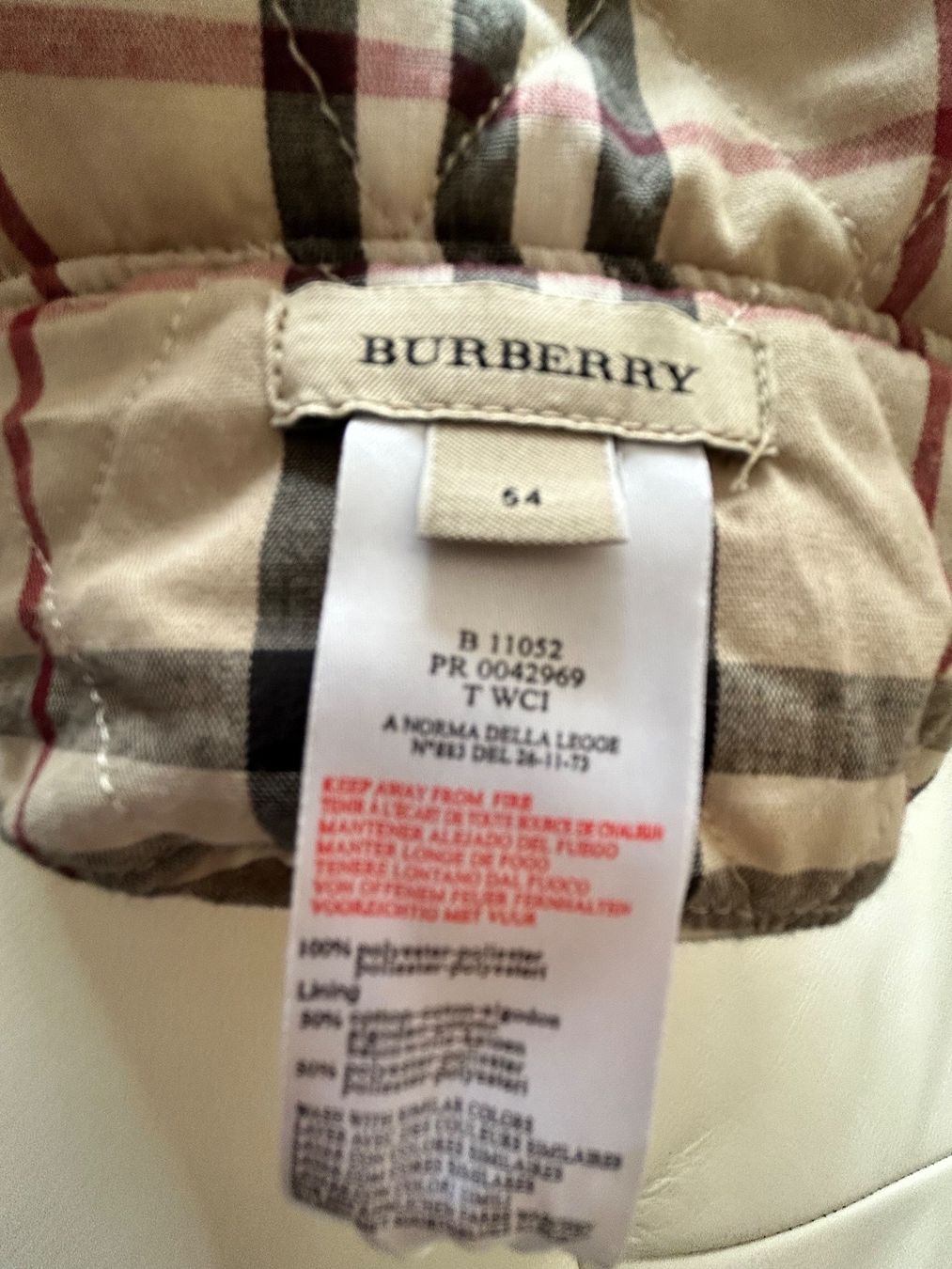 Burberry Hüte, Mützen & Caps: Burberry – Neu (gemäss Beschreibung) aus Pully von Kalissa 2