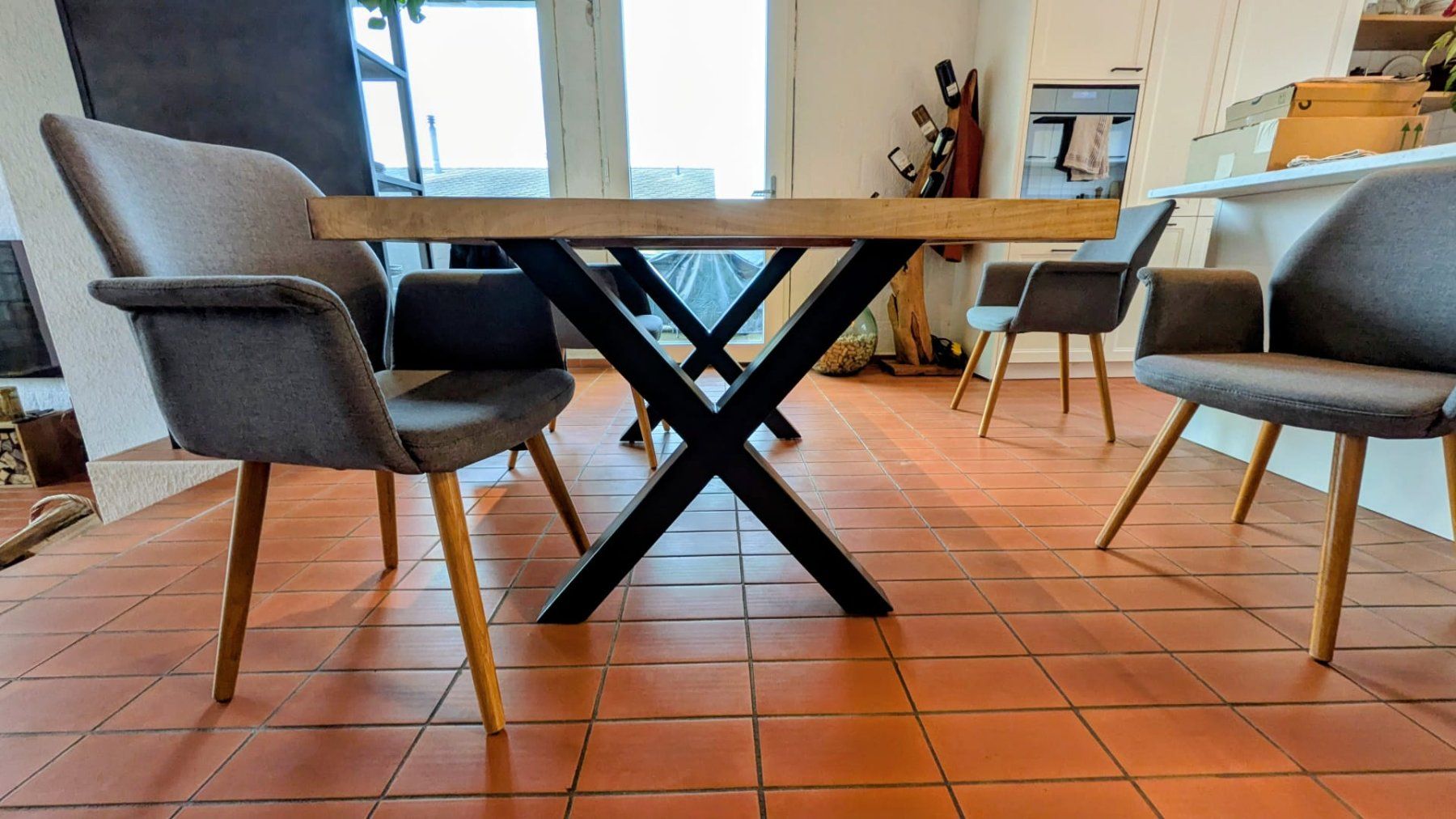 Tavoli: Esstisch Mangoholz – Usato da Birrhard venduto da Kuona12 6