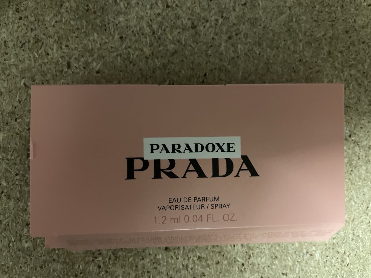 Prada Profumi & Eau de Toilette: Prada Paradoxe Eau de Parfum 1.2ml Probe Neu – Nuovo e nell'imballaggio originale da Nänikon venduto da Skin-Beauty