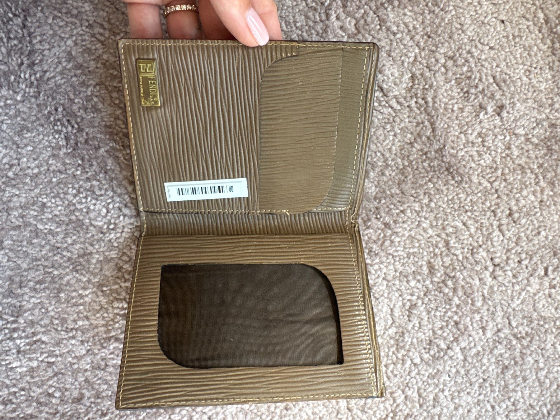 Fendi Portafogli: Fendi Portmonnaie – Usato da Zürich venduto da SecondhandZurich 1