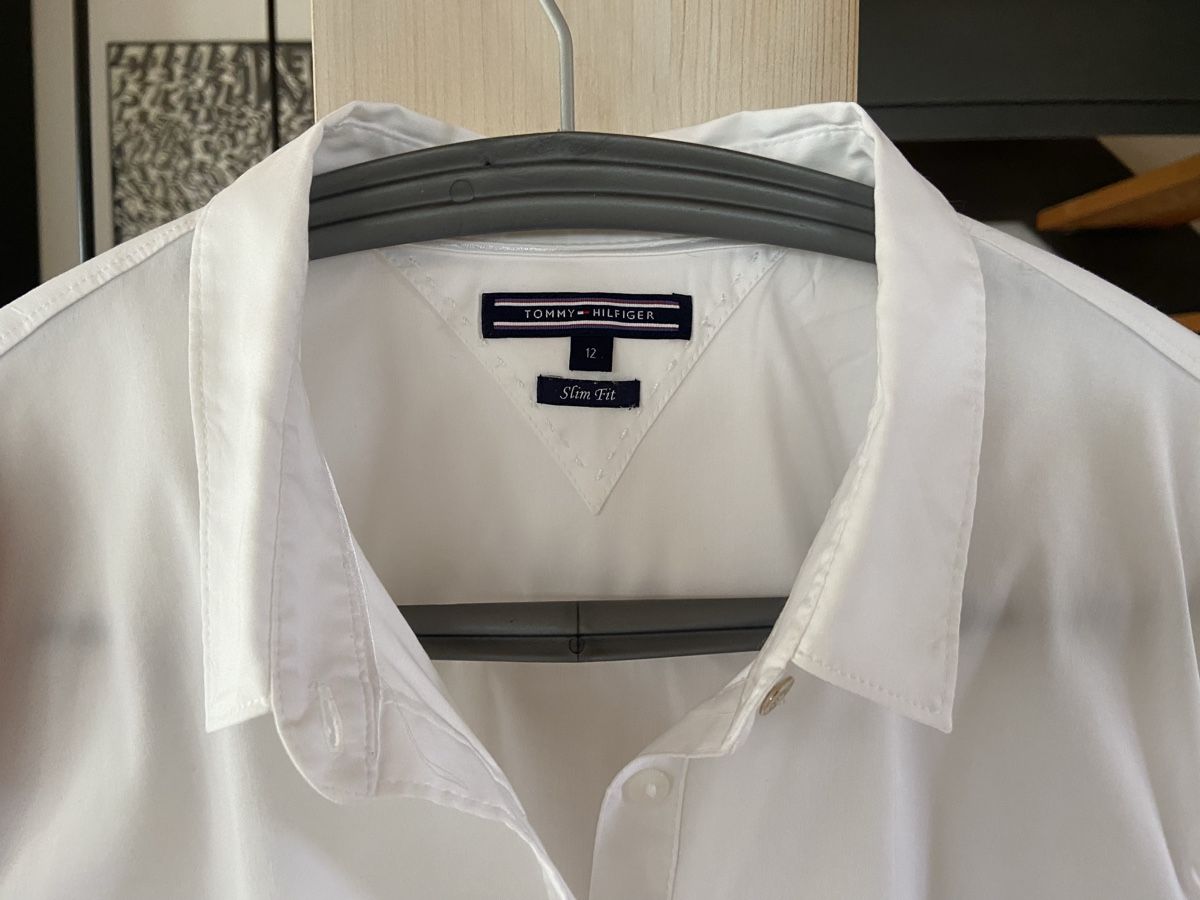 Tommy Hilfiger Blusen: Tommy Hilfiger – Neu (gemäss Beschreibung) aus Zollikofen von Freuemich_3 1