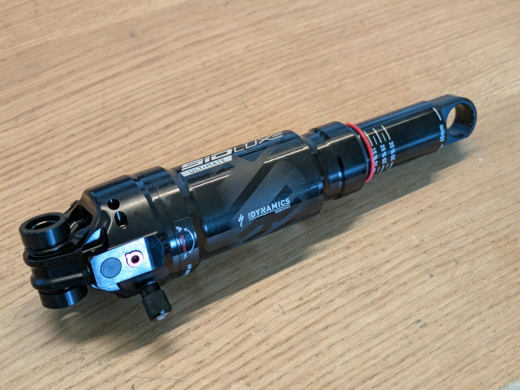 Rockshox Pezzi di ricambio: RockShox SIDLuxe Ultimate 190x45 3P Remote Standard – Nuovo e nell'imballaggio originale da Steinhausen venduto da joe_5qvm 2