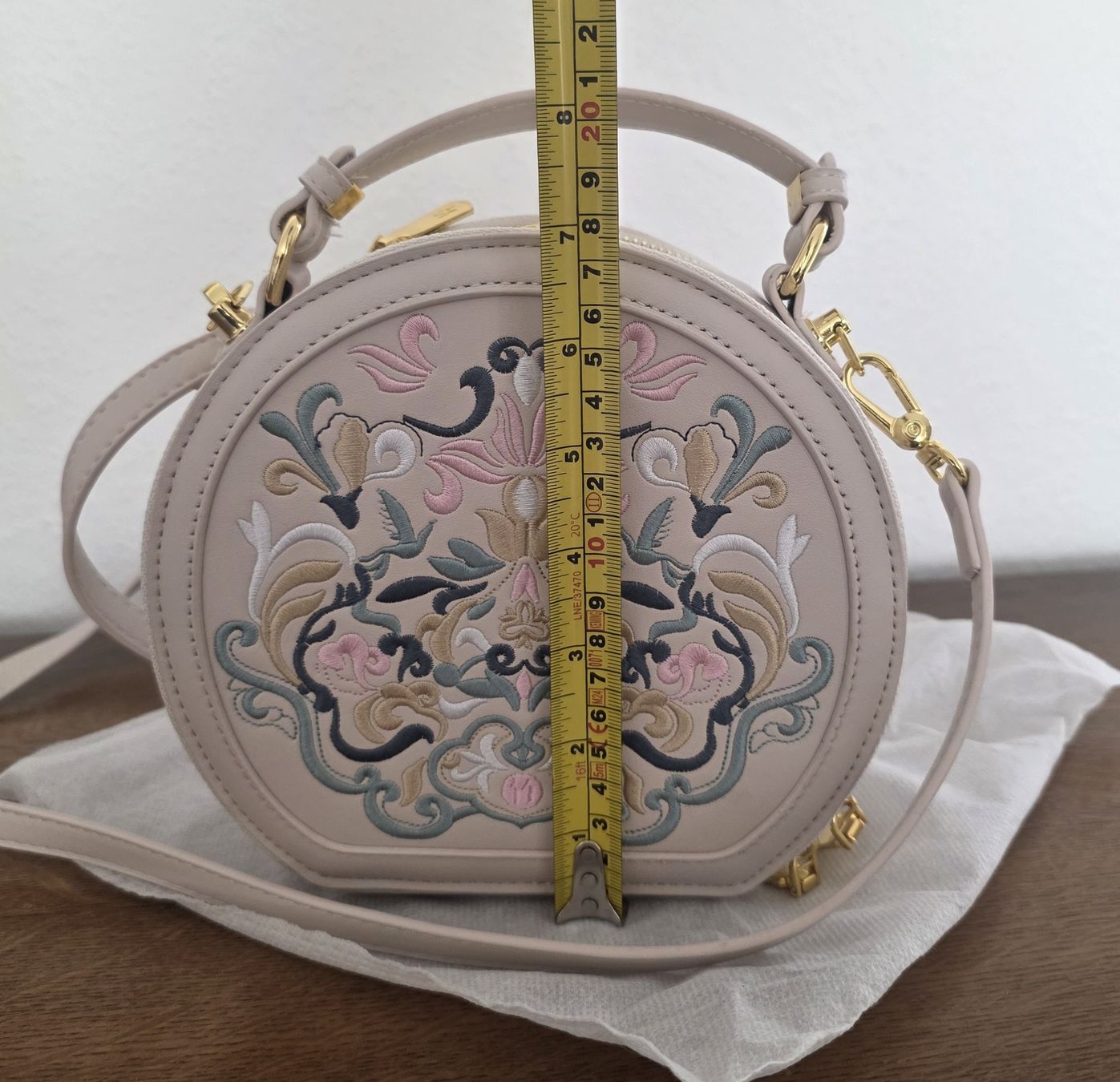 Borse da donna: Wunderschöne Handtasche, neu, nie gebraucht! – Nuovo e nell'imballaggio originale da Rheinsulz venduto da Gilea 6