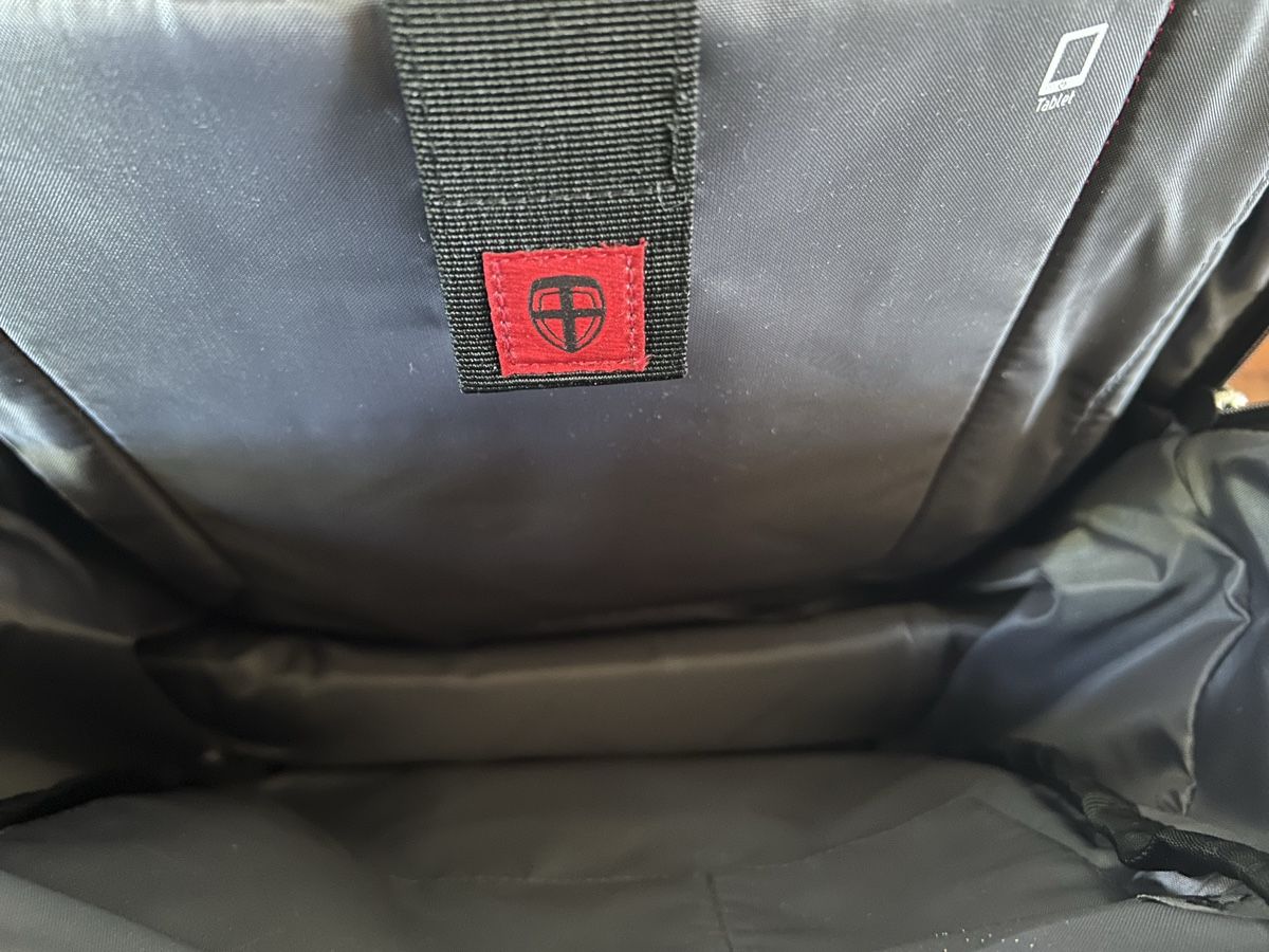 Rucksäcke: Ellehammer - Laptop-Tablet-Rucksack - schwarz – Gebraucht aus Riniken von KreativImKopf 6