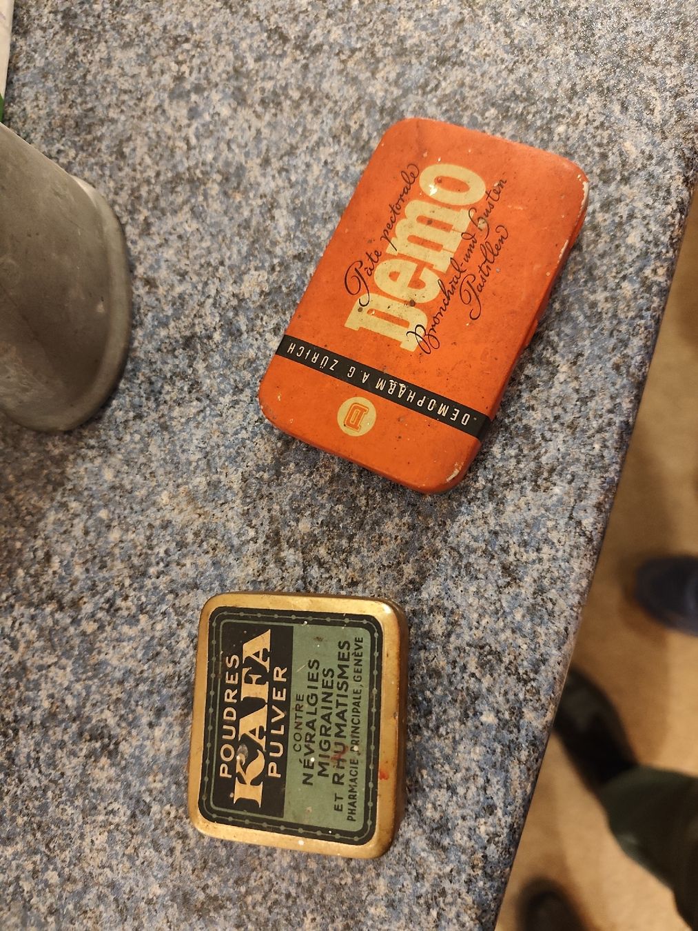 Alle Dekorationen: zwei vintage dosen – Gebraucht aus Andiast von manucozi05 5