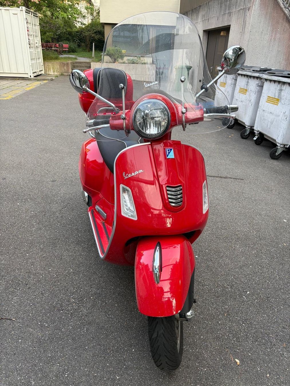 Vespa Scooter: Vespa GTS 300 ABS Rot – Usato da Zürich venduto da josoko12 2