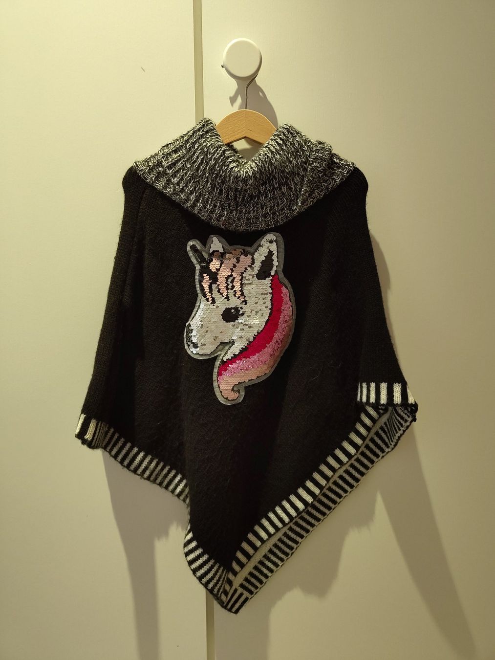 Giacche & Cappotti: Glitzer-Einhorn Poncho – Usato da Neerach venduto da stens