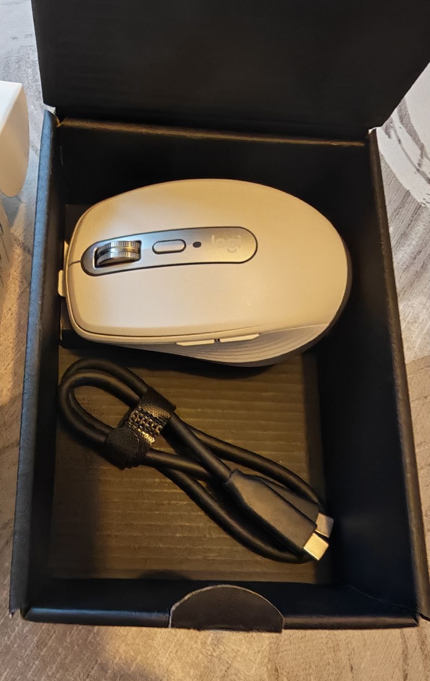 Logitech Mouse: Logitech MX Anywhere 3 for Mac Maus, Top Zustand – Usato da Tobel venduto da Snicket 3