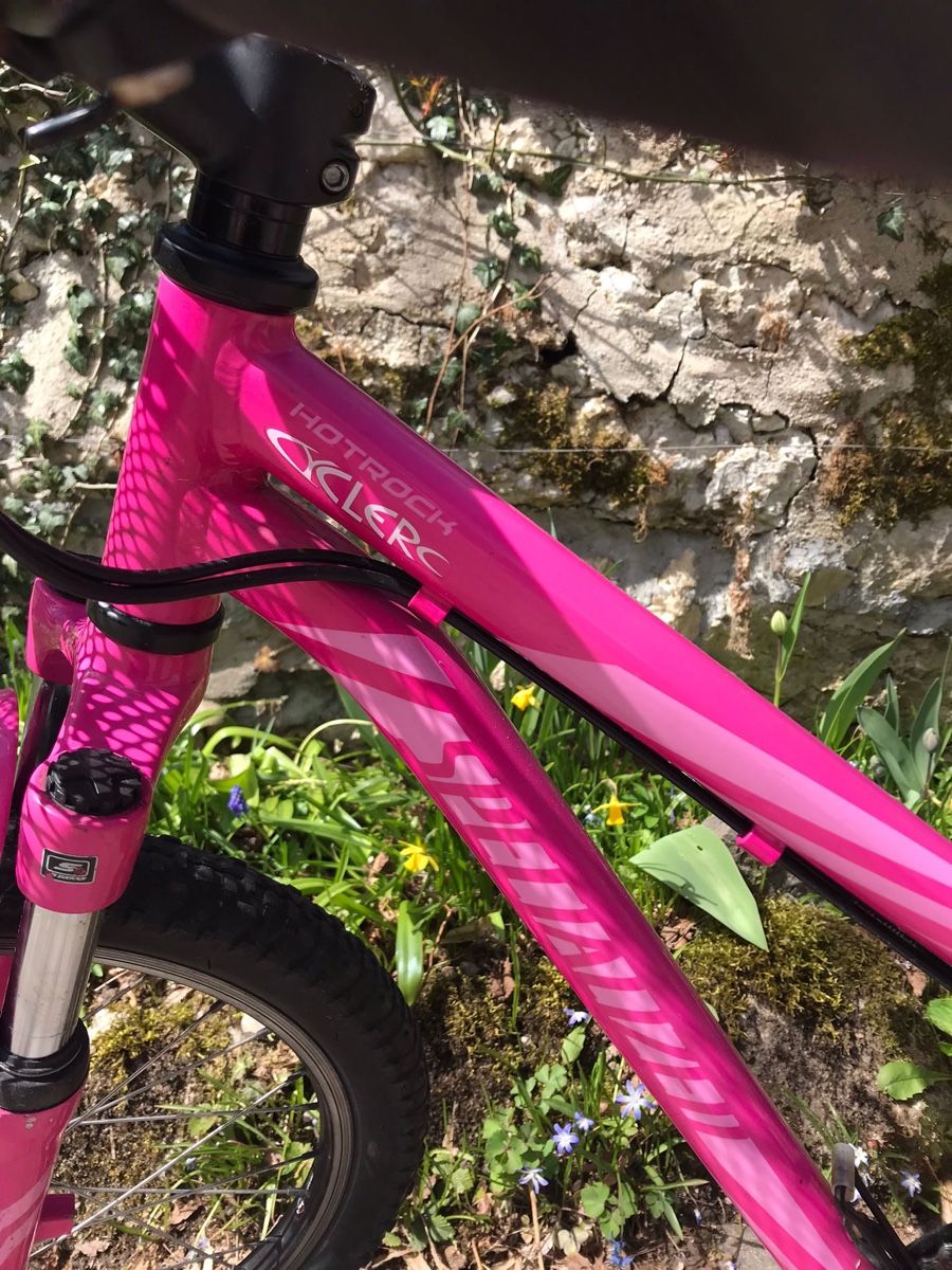 Velos: Vélo enfant rose – Gebraucht aus Neuchâtel von louissiffert 2