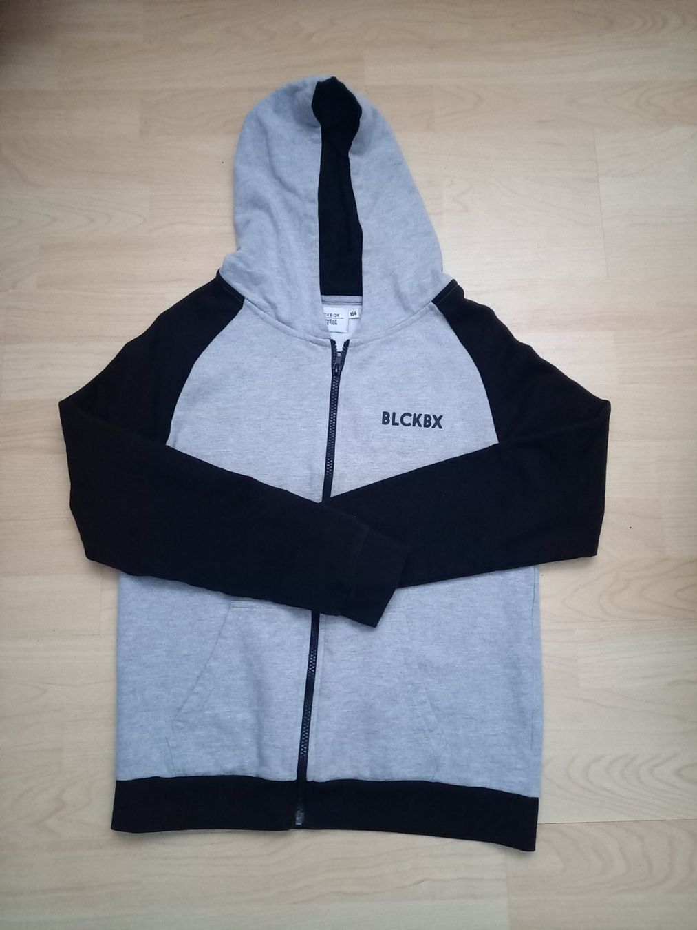 Giacche & Cappotti: Sweat Jacke Gr. 164 – Usato da Rothenthurm venduto da nbds