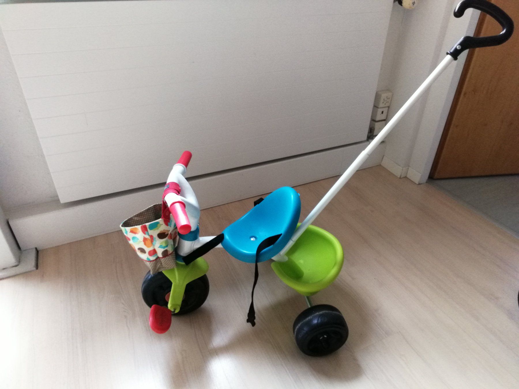 Smoby Fahrzeuge für Kinder: Kinder Velo zum Selberfahren oder Schieben – Gebraucht aus Horn von Corazon15 1