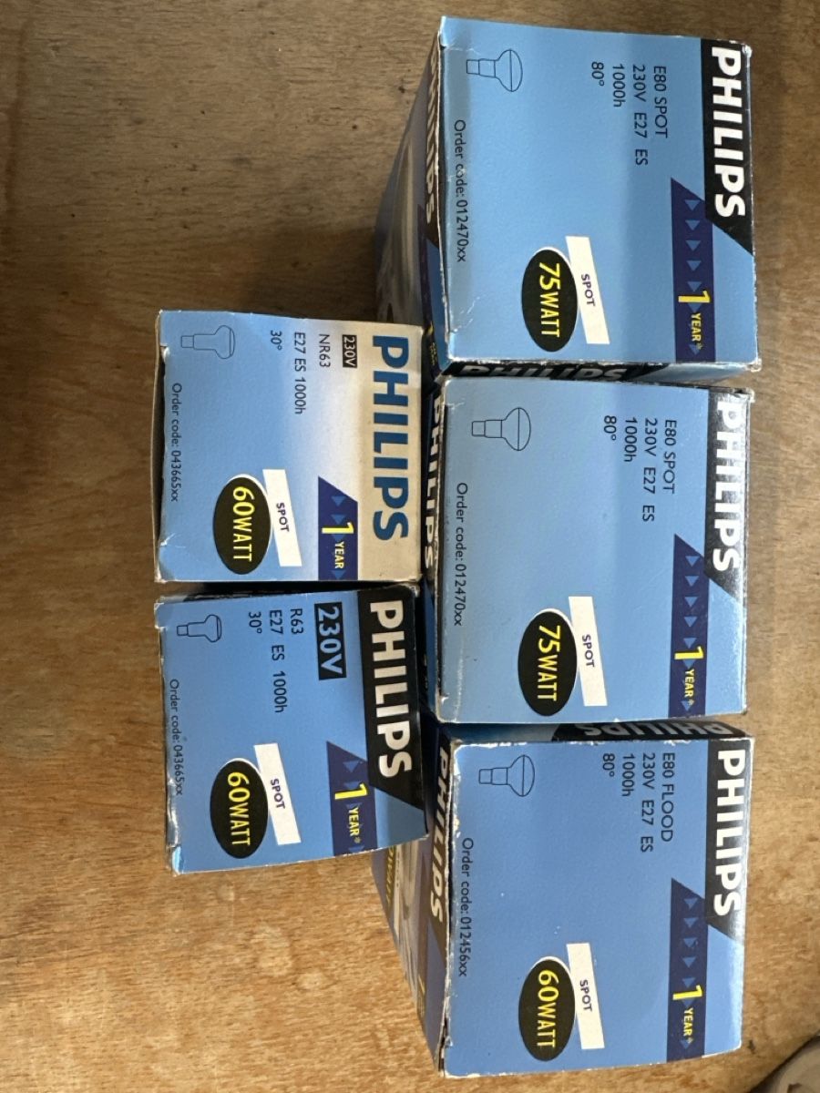 Philips Lampade: Philips Spot E27, Set aus 5 Leuchtmittel – Nuovo (secondo la descrizione) da Baar venduto da Hillsboro 2