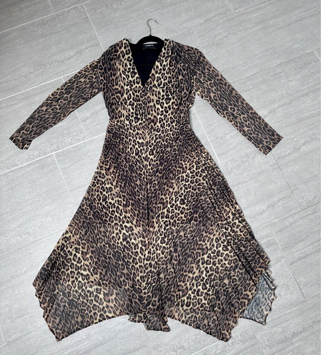 Kleider: THE KOOPLES  Kleid in Leomuster LP 450.- – Neu und originalverpackt aus Buchs ZH von KittyInStyle 2