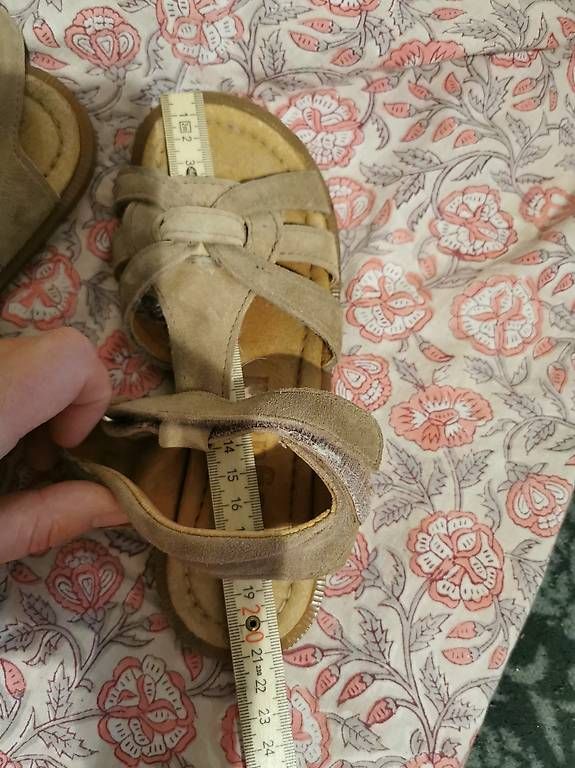 Bisgaard Scarpe per ragazze: Bisgaard Sandalen Gr 32 – Usato da Riehen venduto da LaurJer 1