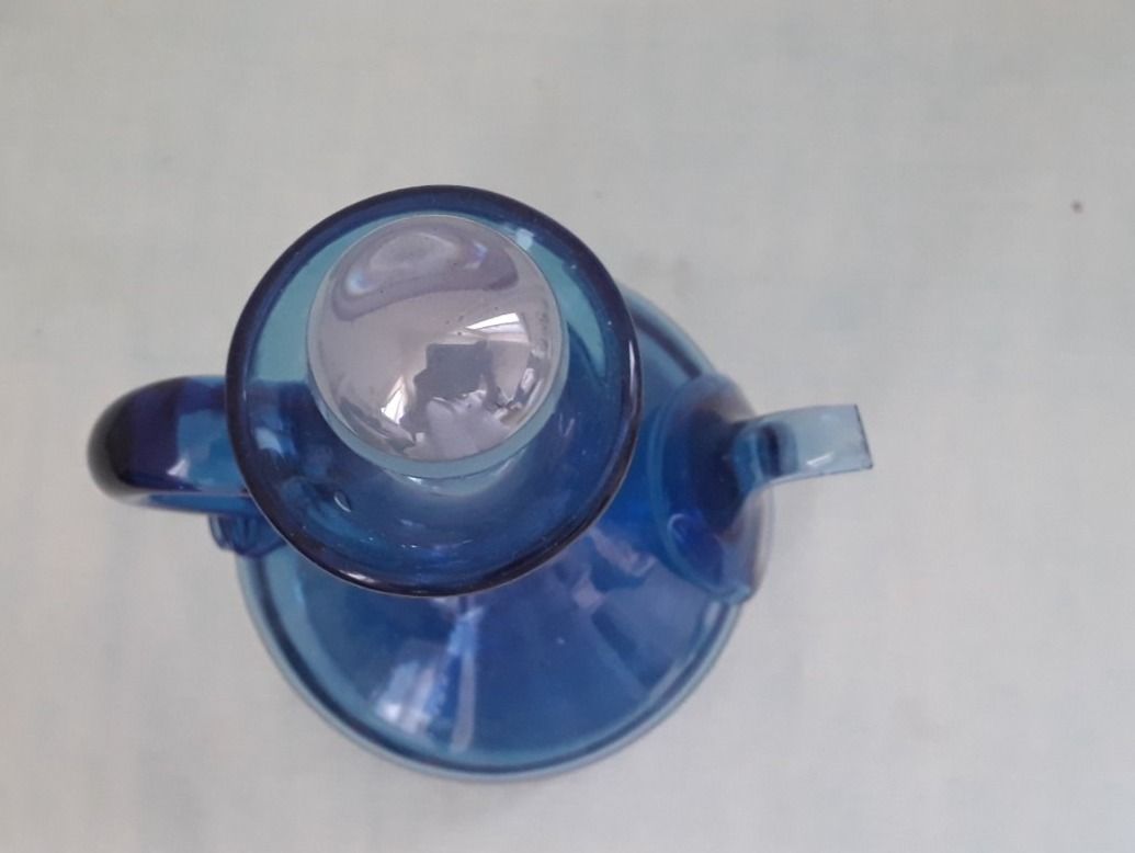 Caraffe: Blaue Glaskaraffe – Usato da Zürich venduto da wildflower26 2