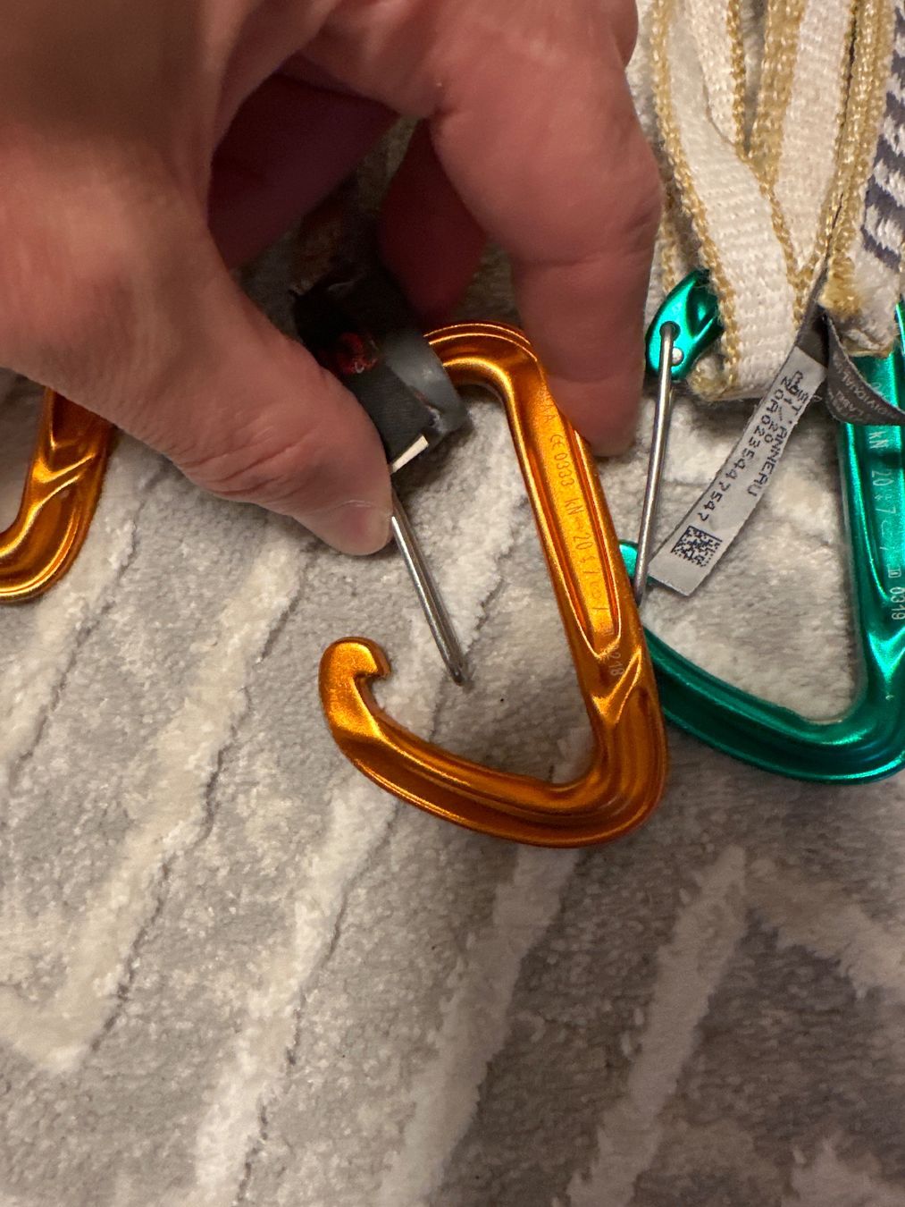 Attrezzatura da arrampicata: Alpines Expressset Mammut Petzl – Usato da Niederurnen venduto da Smiritee 4