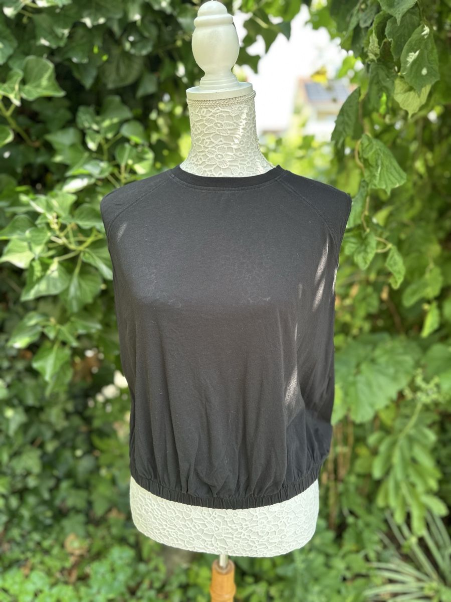 Hallhuber Tops: HALLHUBER TOP / BLUSE Gr. M Schwarz – Gebraucht aus Baar von AlicjasWunderland