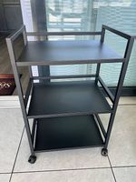 Servierwagen aus Metall