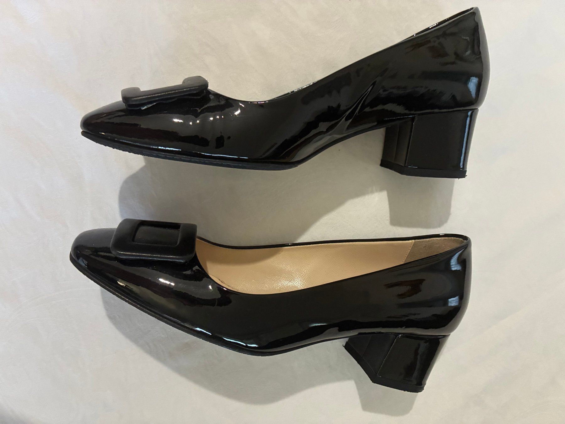 Navyboot Scarpe da donna: Navyboot Pumps schwarz lack Gr.35.5 neuwertig – Nuovo (secondo la descrizione) da Stäfa venduto da wedapina 1