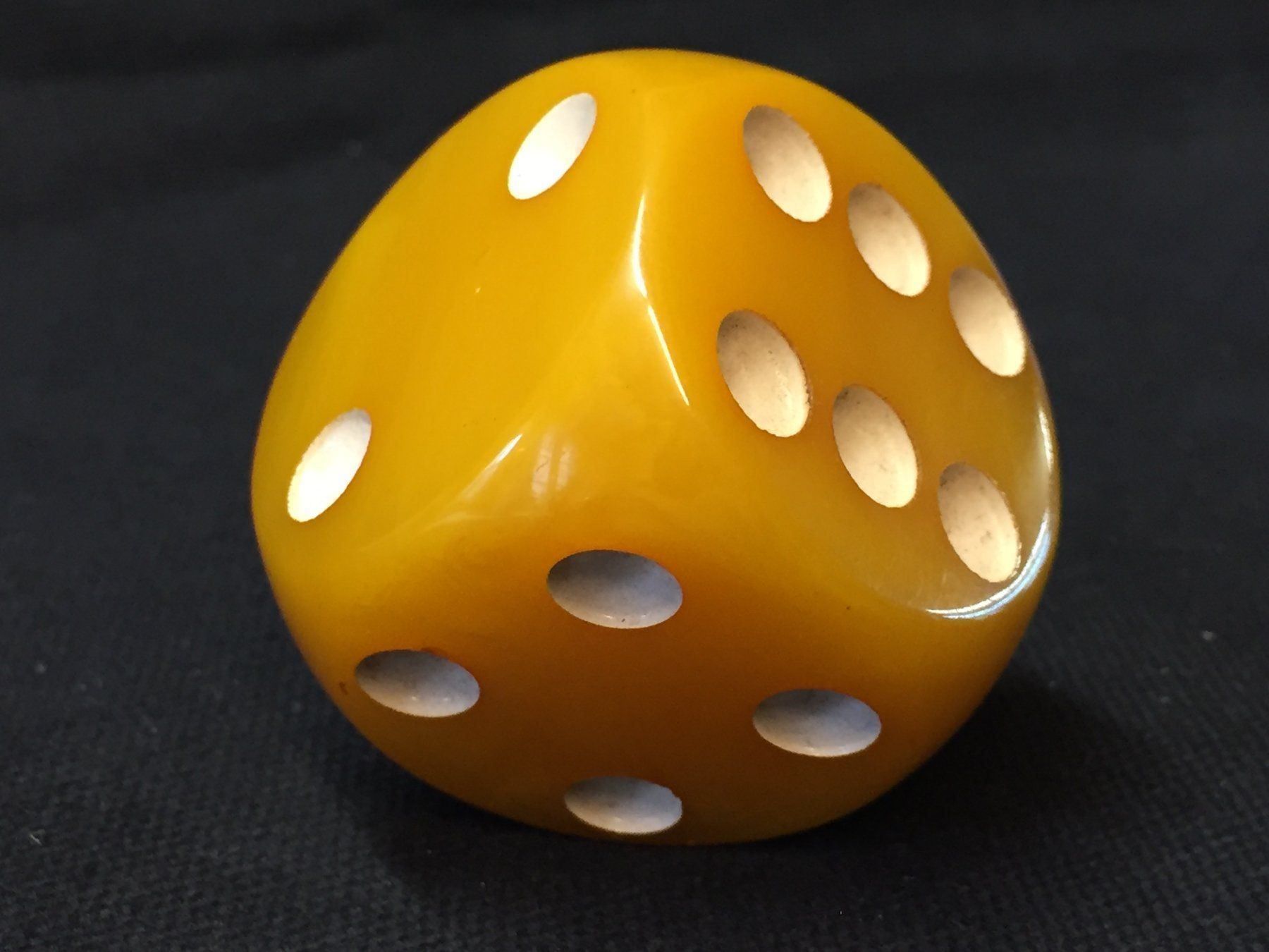 Giochi: Vintage DDR Würfel Bakelit Catalin 4.5cm – Usato da Schaffhausen venduto da vintageville 6
