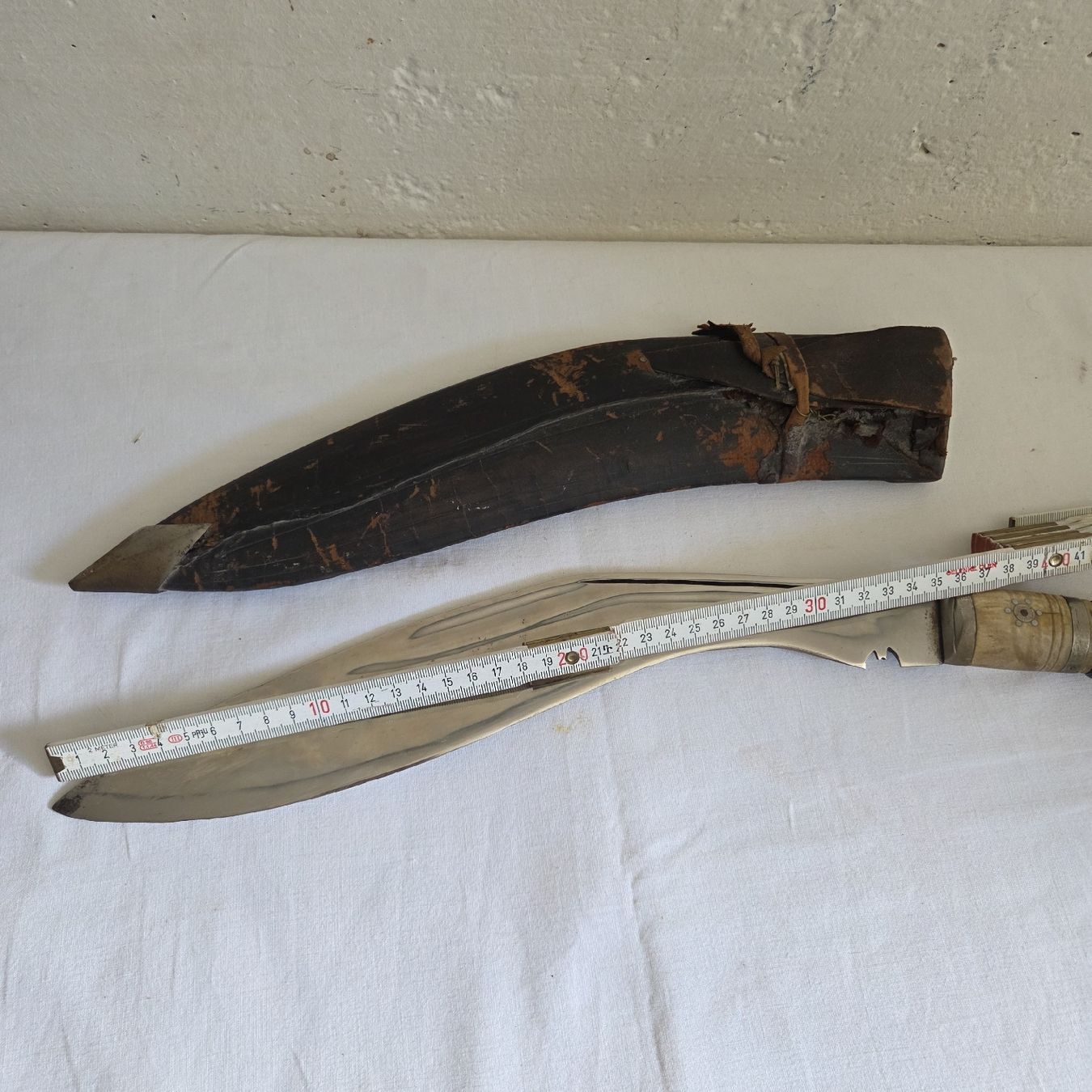 Altre raccolte & rarità: Kukri Messer Indien mit Scheide  – Usato da Stans venduto da Ducati16 3