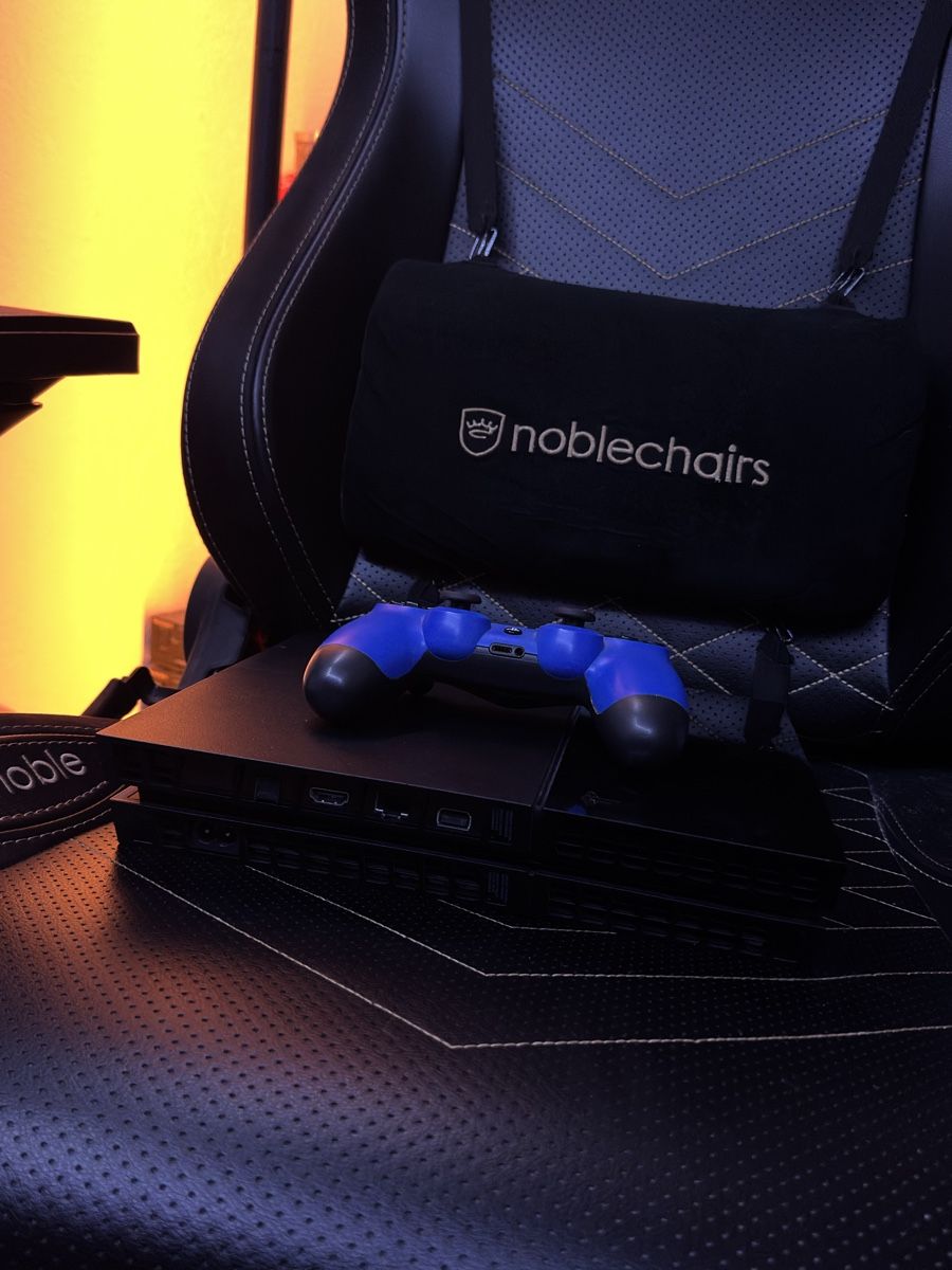 Sony Console: PS4 + 14 Spiele + Controller (FW 11.0) | Sony PlayStation 4 – Usato da Winterthur venduto da __Marco__ 1