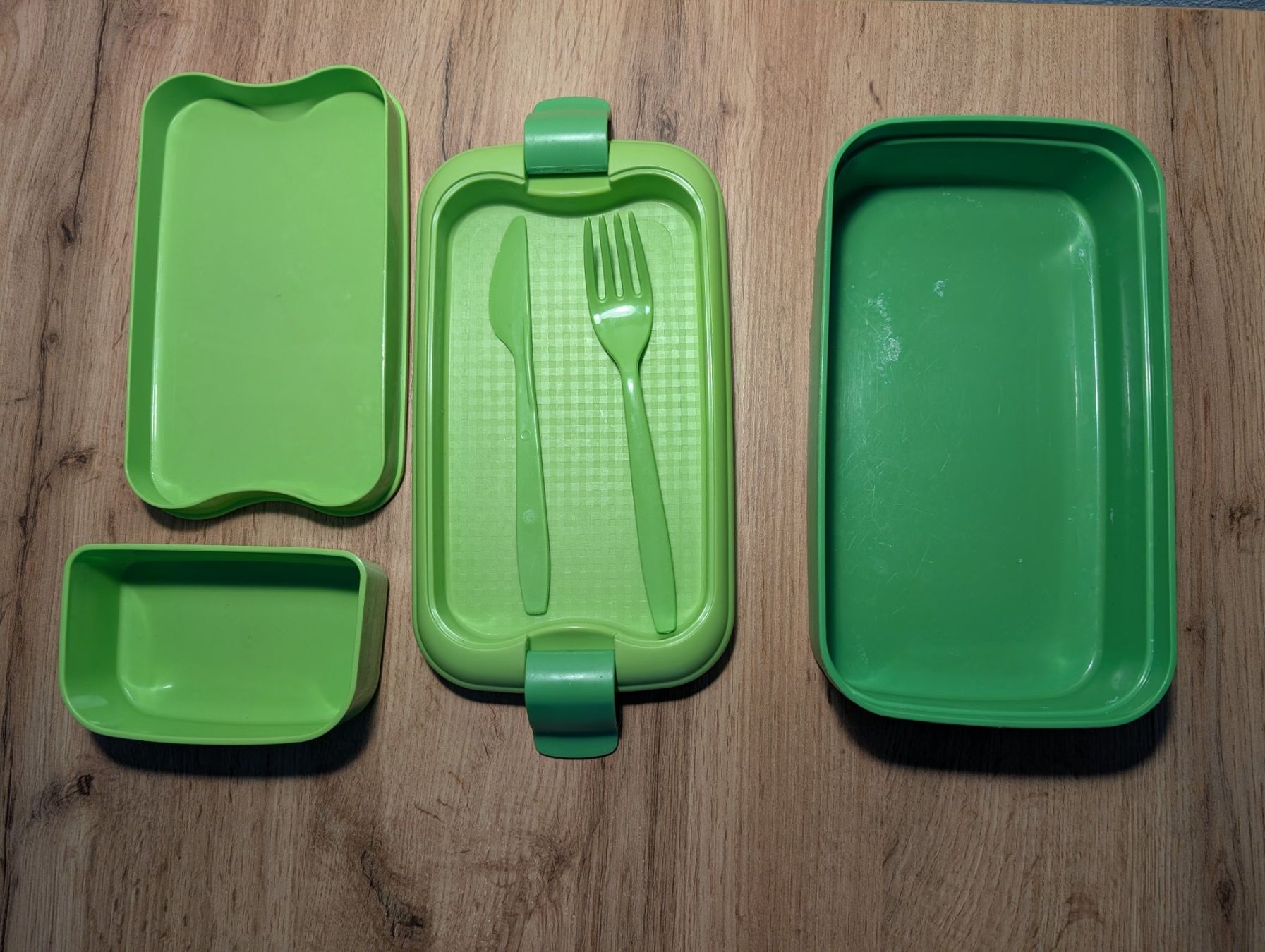 Recipients et similaires: Curver Lunchbox 2er Set, 2x 1.3L mit Besteck – D'occasion à Killwangen par sockenmeister 2
