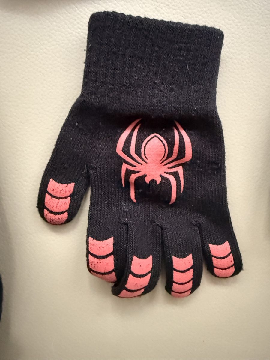 Lotti & Set di vestiti: Marvel Spiderman Fall/Winter Cloths Set 116 – Usato da Diessenhofen venduto da mar_8cyl 4