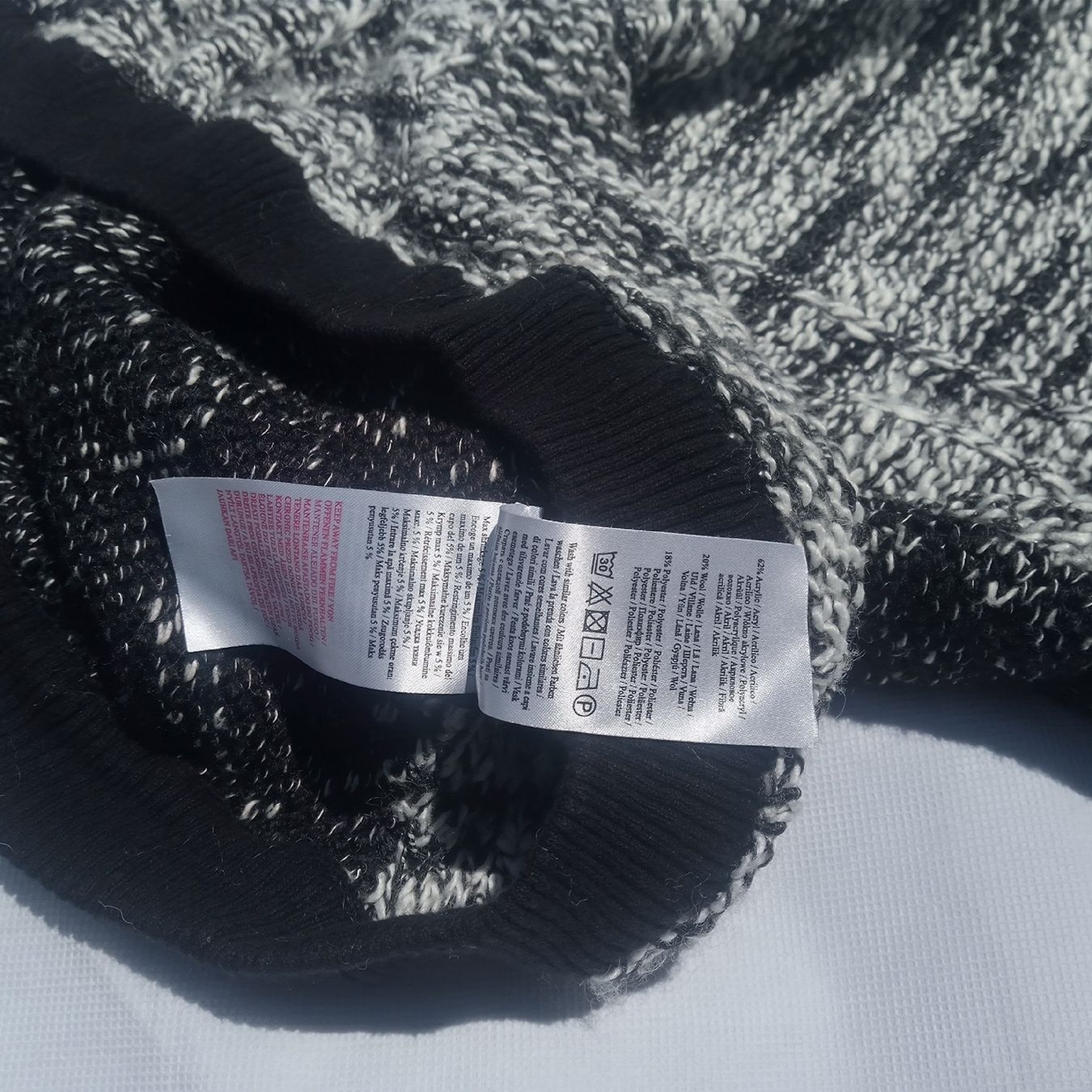 Vila Pullover & Sweatshirts: VILA Damenpullover Gr. L schwarz/weiss meliert – Gebraucht aus Luzern von toenu23 6