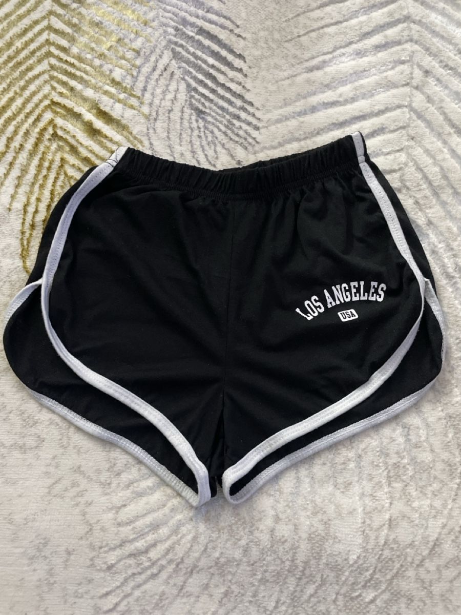 Pantalons: Schwarze Summer-Shorts "Los Angeles" – D'occasion à Rüfenacht BE par Edinas_shop