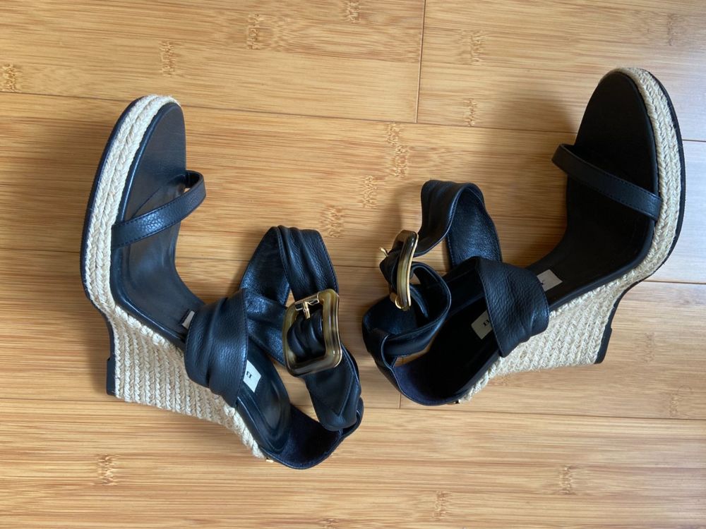 Burberry catsbrook hot sale wedges