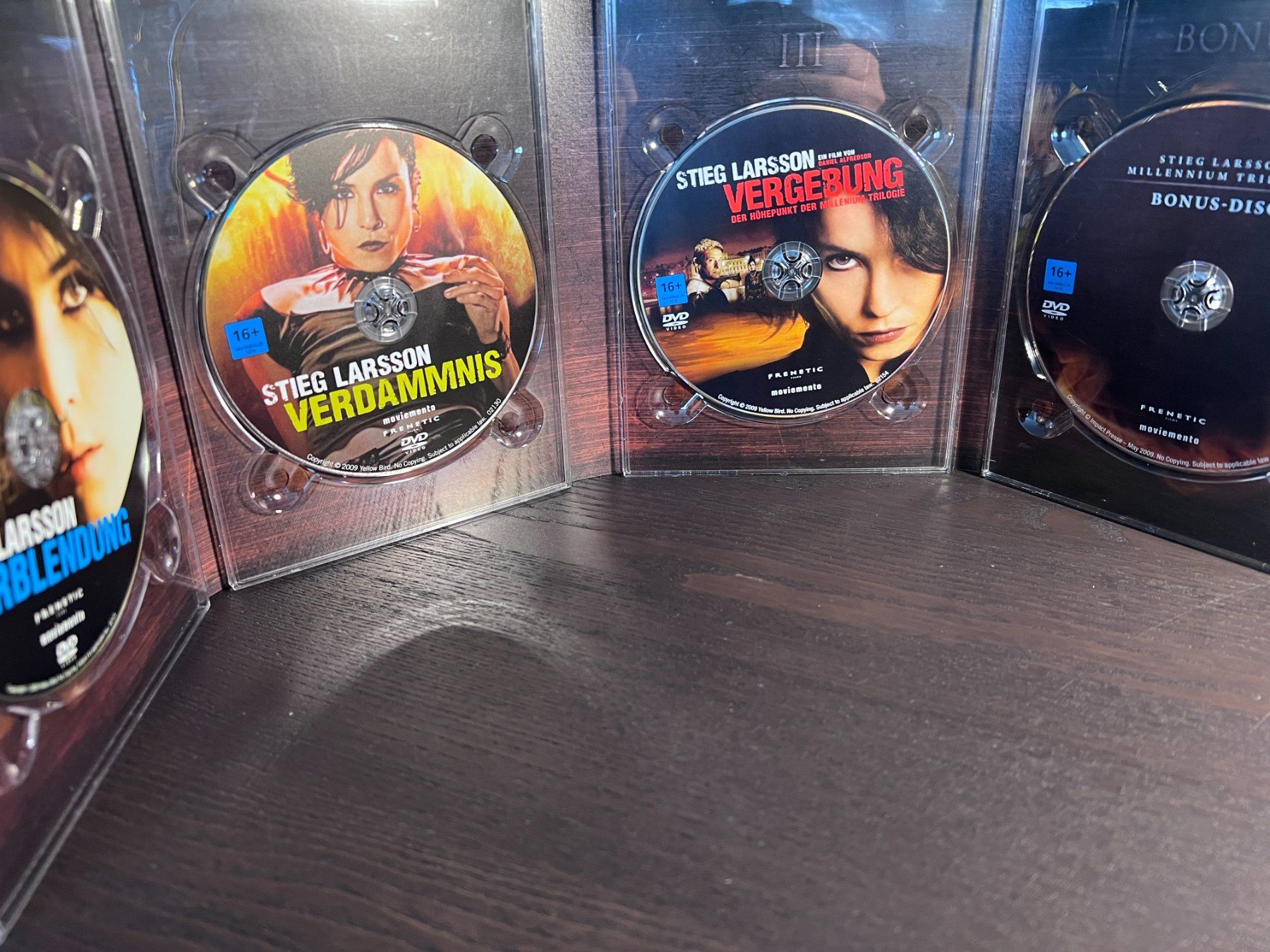 Alle DVDs: Stieg Larsson Millennium Trilogie – Gebraucht aus Zürich von FilmFreunde 3