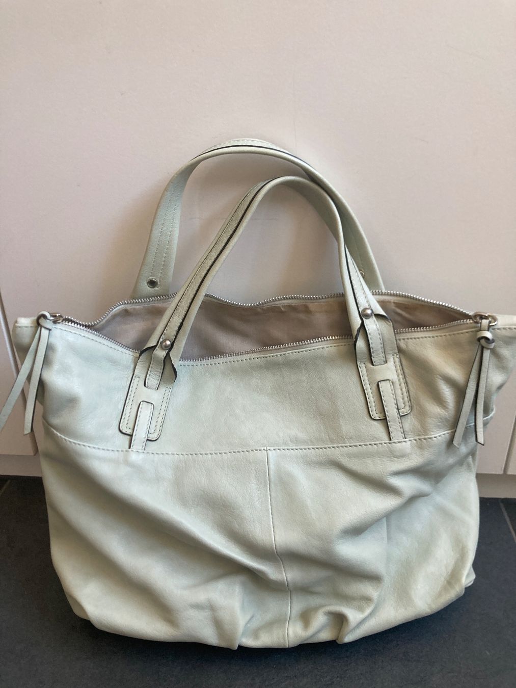 Cinque Borse da donna: Cinque Ledertasche (helles mint) – Usato da Bern venduto da Croquant 1