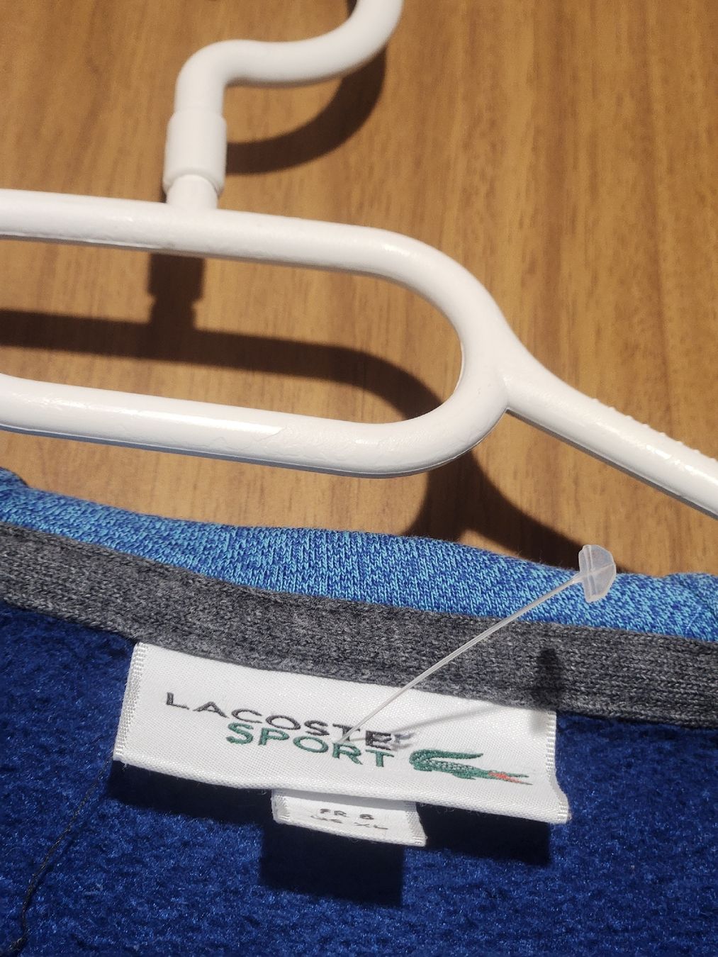 Lacoste Giacche: sweat Capuche  Lacoste  Taille  XL zippée  – Usato da Niedergösgen venduto da Eva2410 3