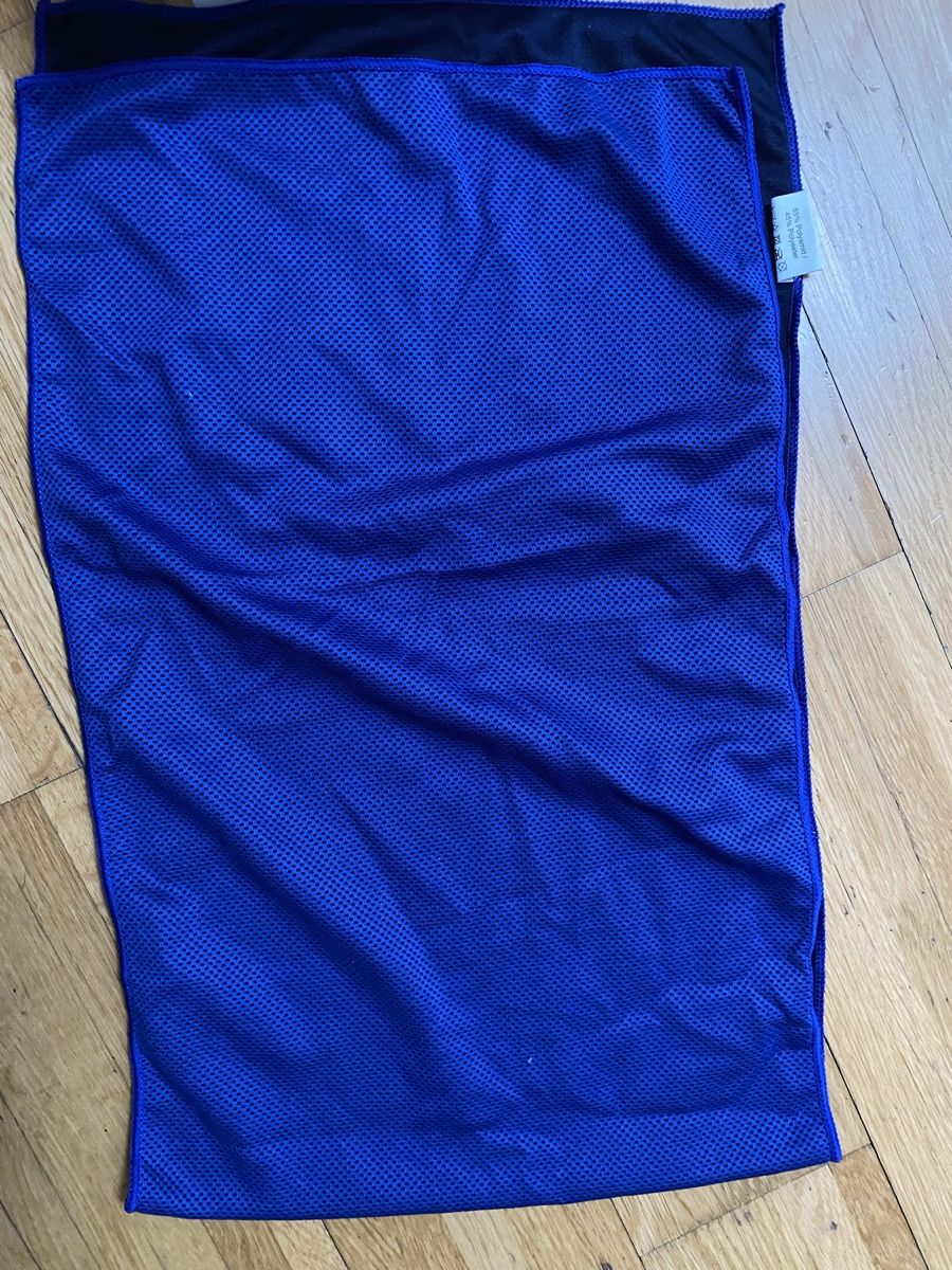 Foulards & écharpes: Schweisstuch – D'occasion à Luzern par oli_6x2r 1