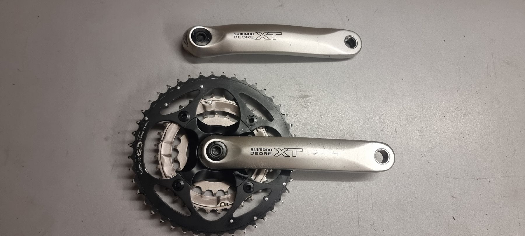 Shimano Ersatzteile: Shimano XT M751 Kurbel – Gebraucht aus Seon von Stibinio