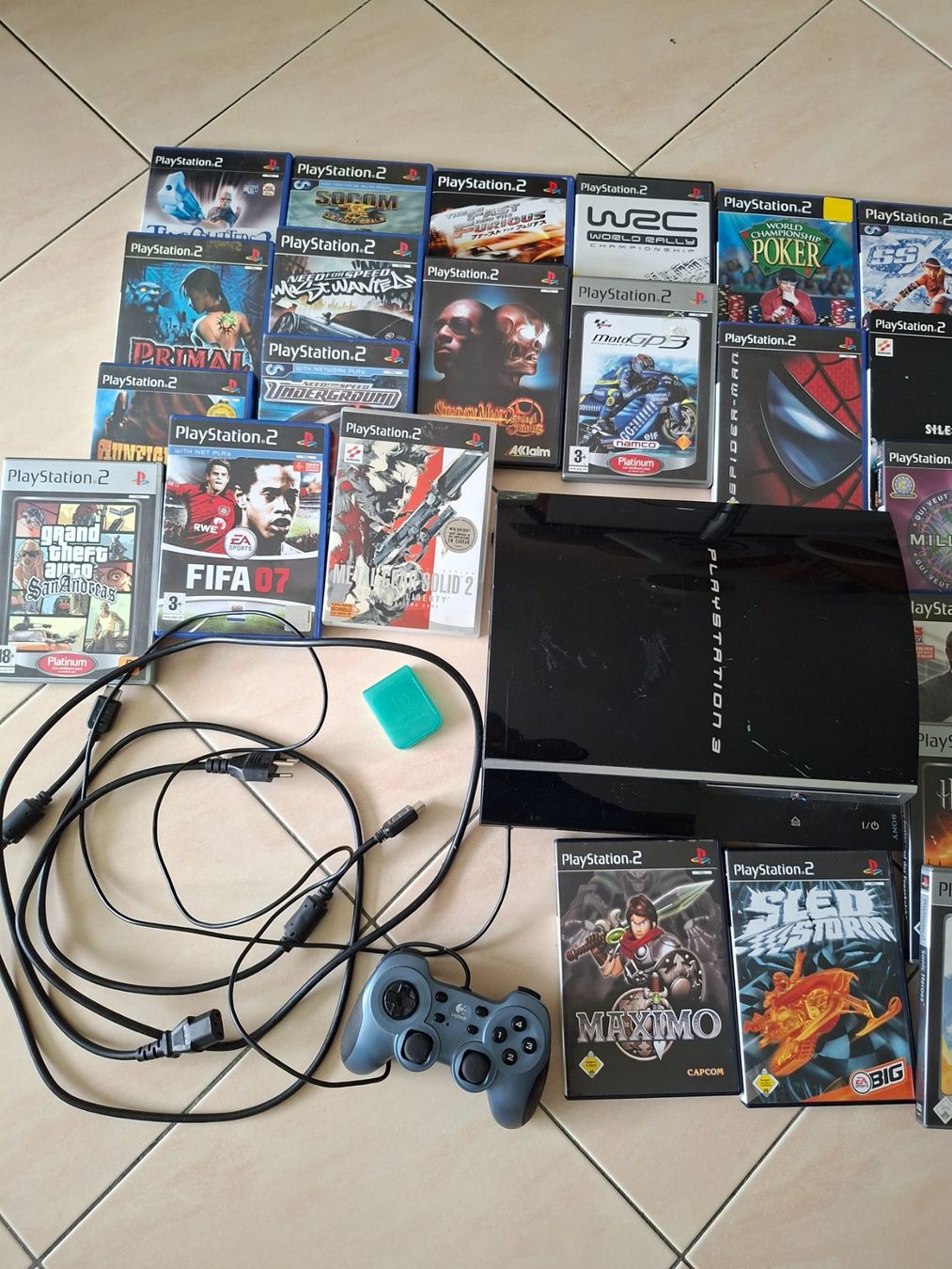 Sony Console: PS3+PS2+PS slim 77 jeux ! Manque certain câble. – Usato da Cheseaux sur lausanne venduto da Asergio 1