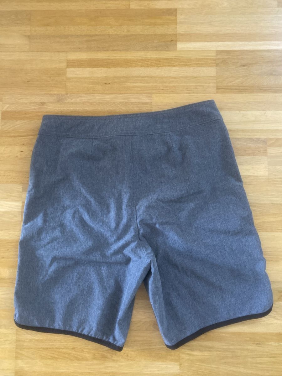 Hollister Hosen: Hollister swimmwear – Gebraucht aus Gross von pet_5mzs 2