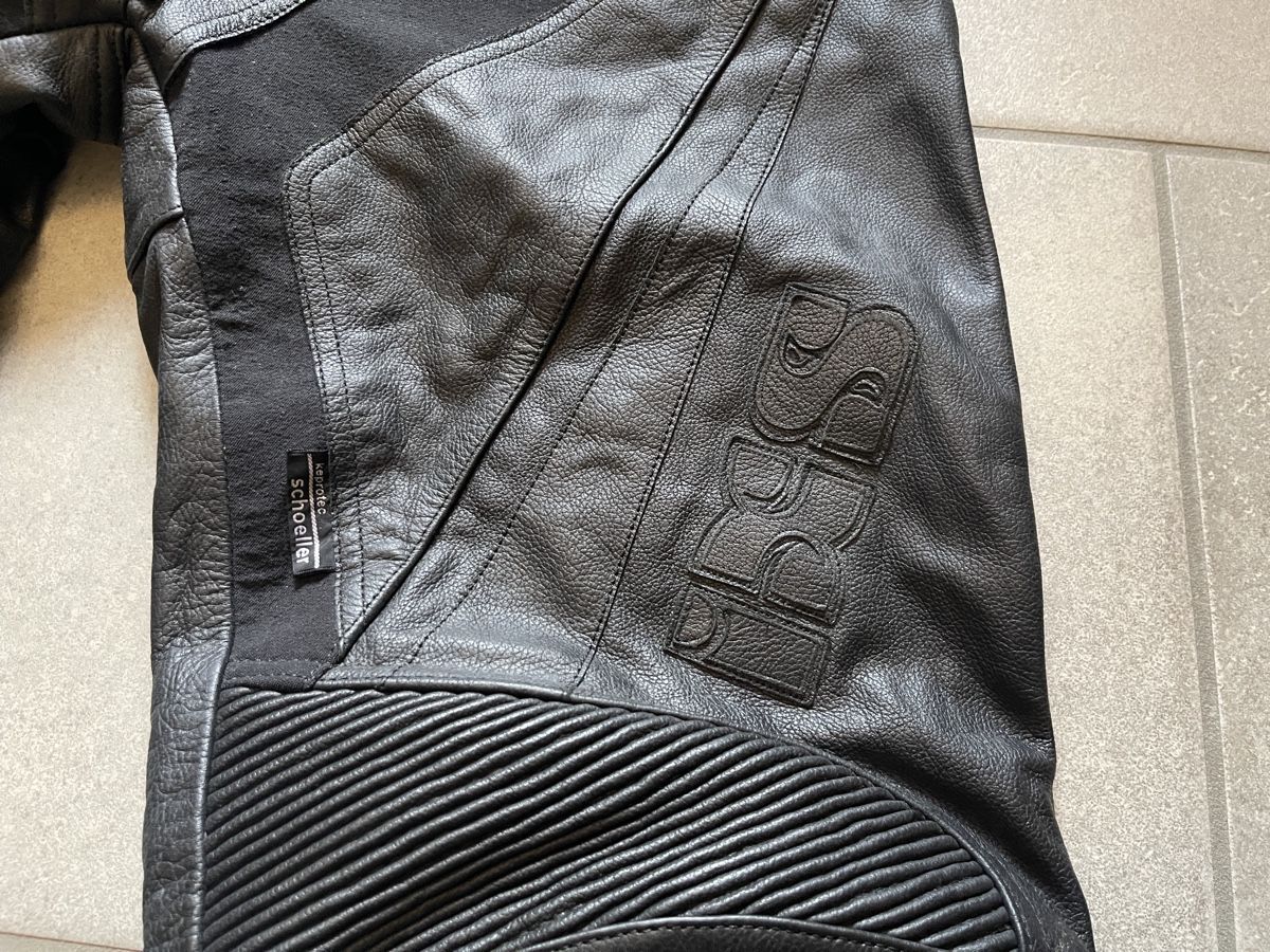 IXS Lots de vêtements: 2-teilige iXS Motorrad-Lederkombi – D'occasion à Unterseen par Leopuston 6