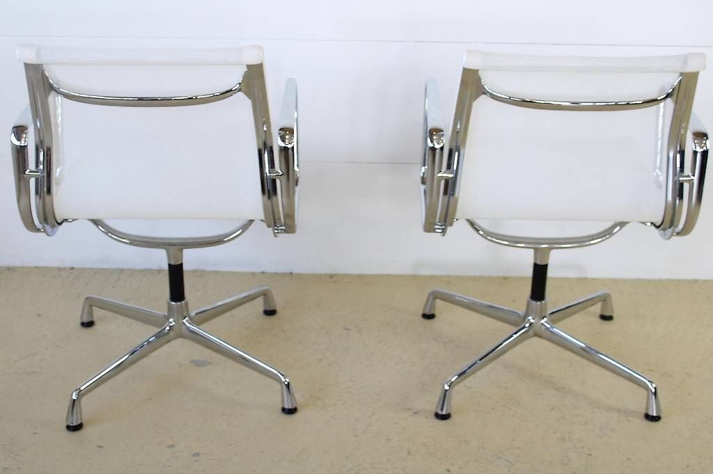 Chaises: Vitra Eames Stühle EA 108 drehbar – D'occasion à Meinisberg par atelier_TILIJA 8