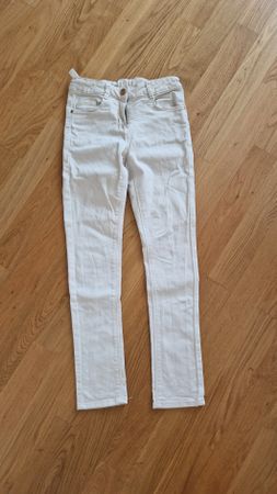 Mädchen Jeans gr. 140