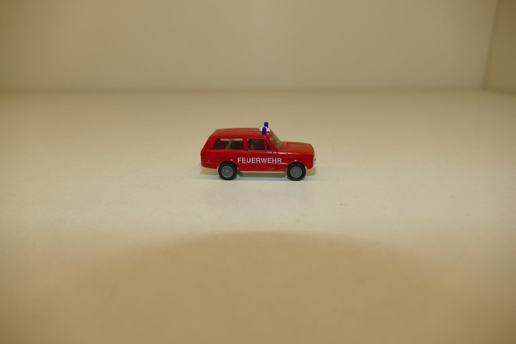 Herpa Modellini d'auto: Herpa 1:87: Range Rover Feuerwehr – Nuovo (secondo la descrizione) da Niederhasli venduto da Flash32 3