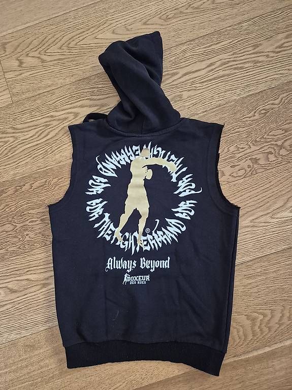 Maglioni & Felpe: Pullover smanicato Boxeur 14years – Usato da Taverne venduto da jaeggiar 1